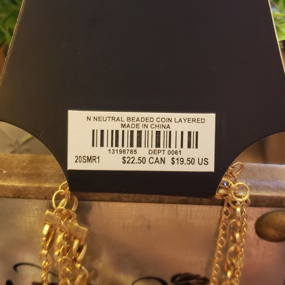 NWT GOLD-TONE BEADED LAYERED NECKLACE - Picture 13 of 13